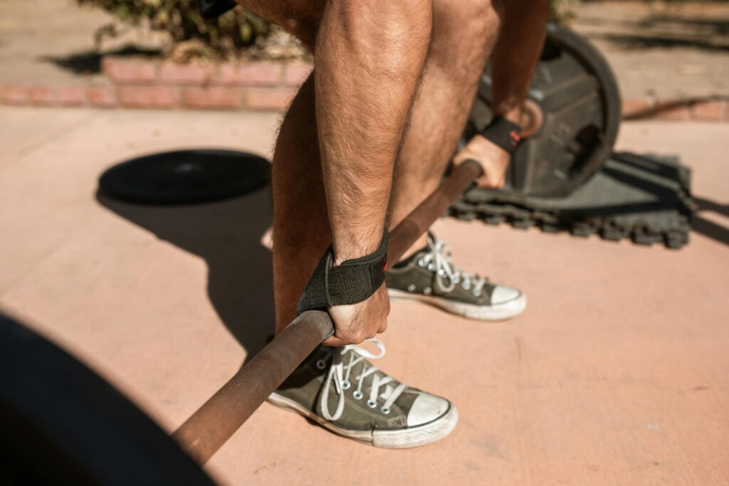 lifting-straps-barbell